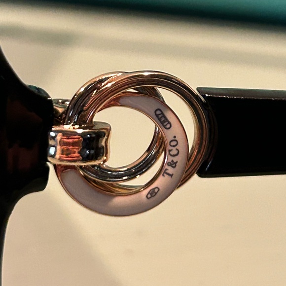 🩵SOLD🩵 Tiffany & Co. Sunglasses - Picture 4 of 8